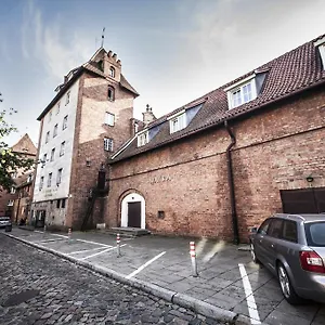 Za Murami Auberge de jeunesse